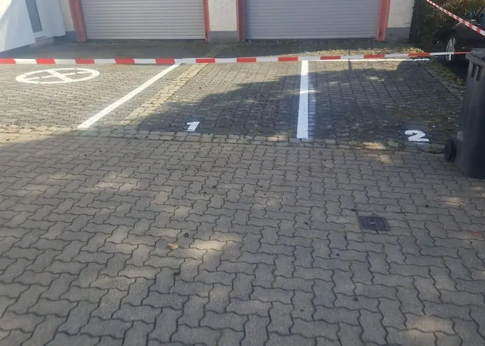 Kinderklinik, 600m Zum Bahnhof 2b 锡根